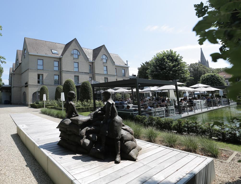Ariane Hotel Ieper Bagian luar foto