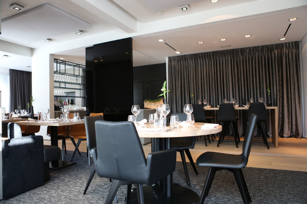 Ariane Hotel Ieper Bagian luar foto