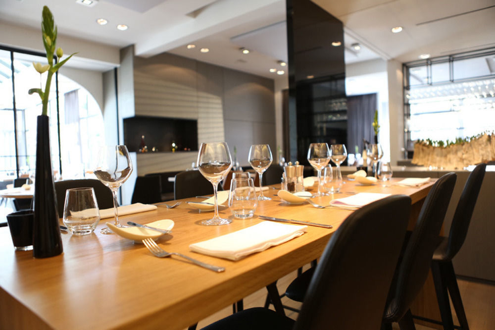 Ariane Hotel Ieper Bagian luar foto