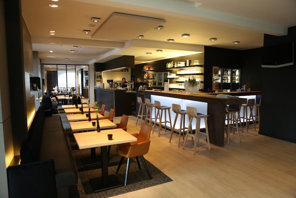 Ariane Hotel Ieper Bagian luar foto