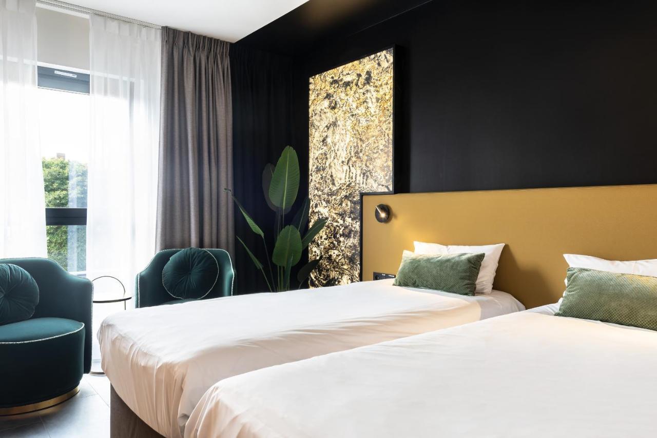 Ariane Hotel Ieper Bagian luar foto